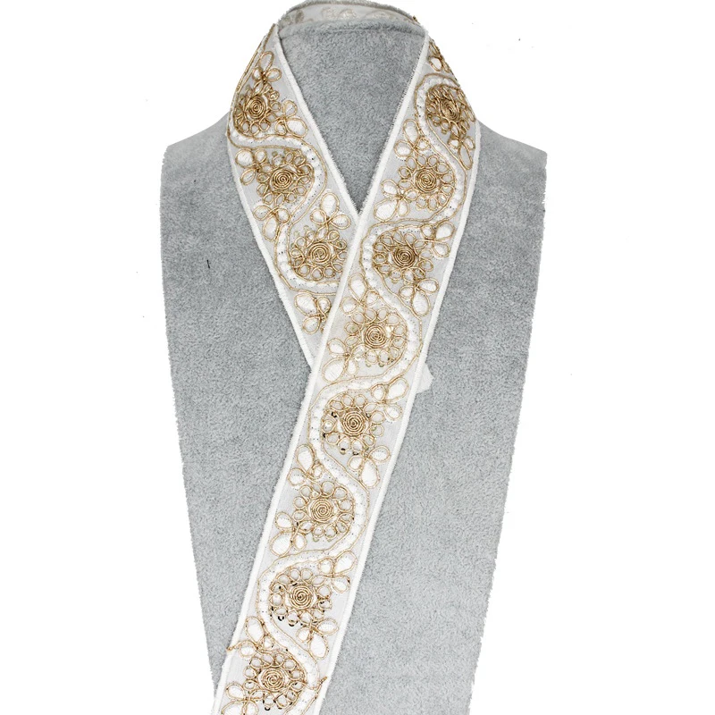 4.5 CM 2yards Branco Étnica Laço Bordado a mao em Ouro Sequin Tecido Jacquard Fita de Costura Guarnição DIY de Vestuário, Acessórios de Costura Imagem 0